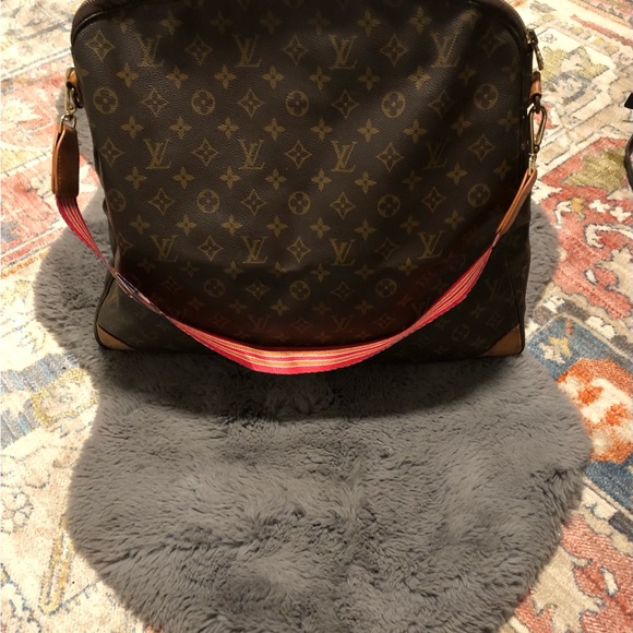 Louis Vuitton Monogram Sac Balade - Picture 3 of 9